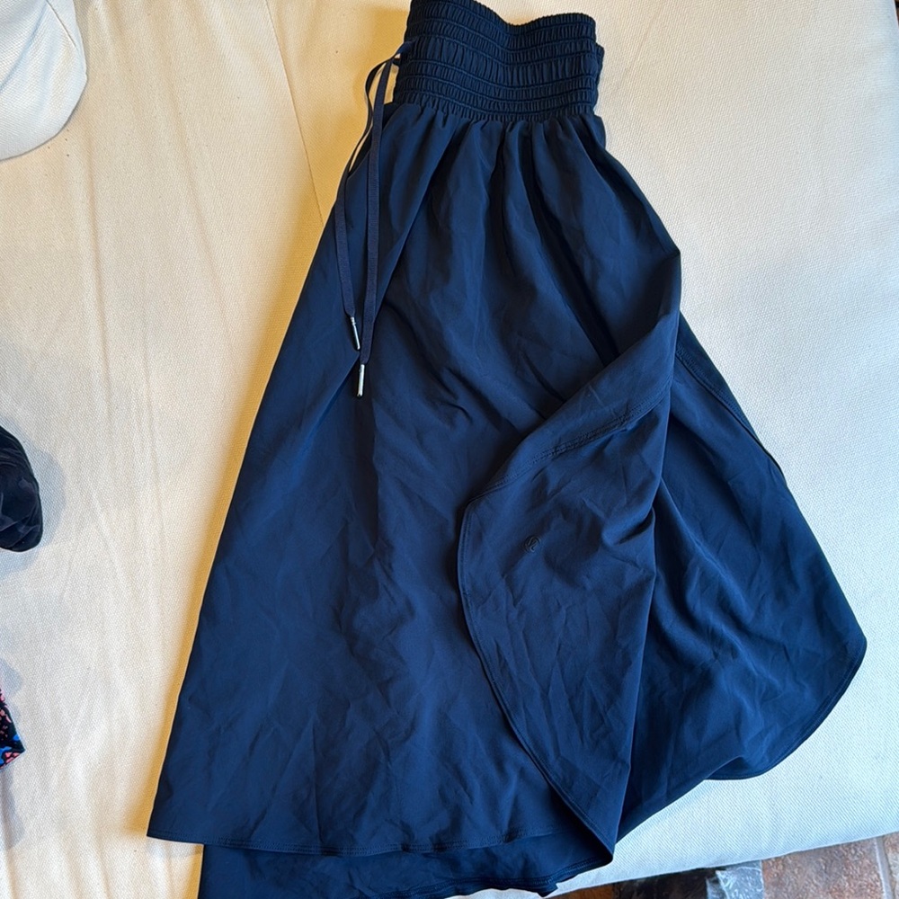 Lululemon Navy Women's Skirt
